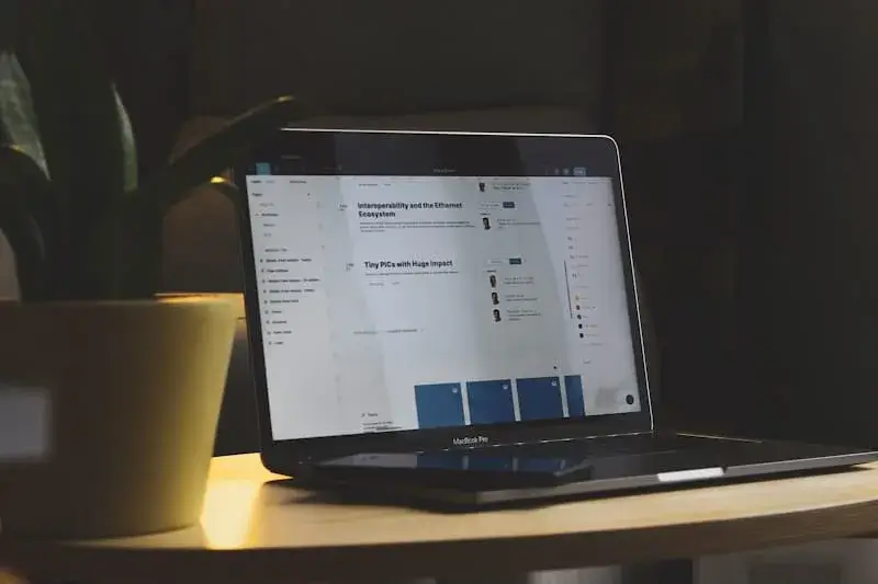 Laptop
